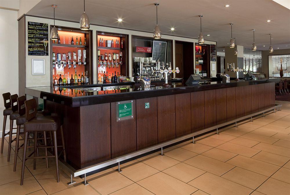 Отель Voco Fareham - Solent By Ihg Ресторан фото