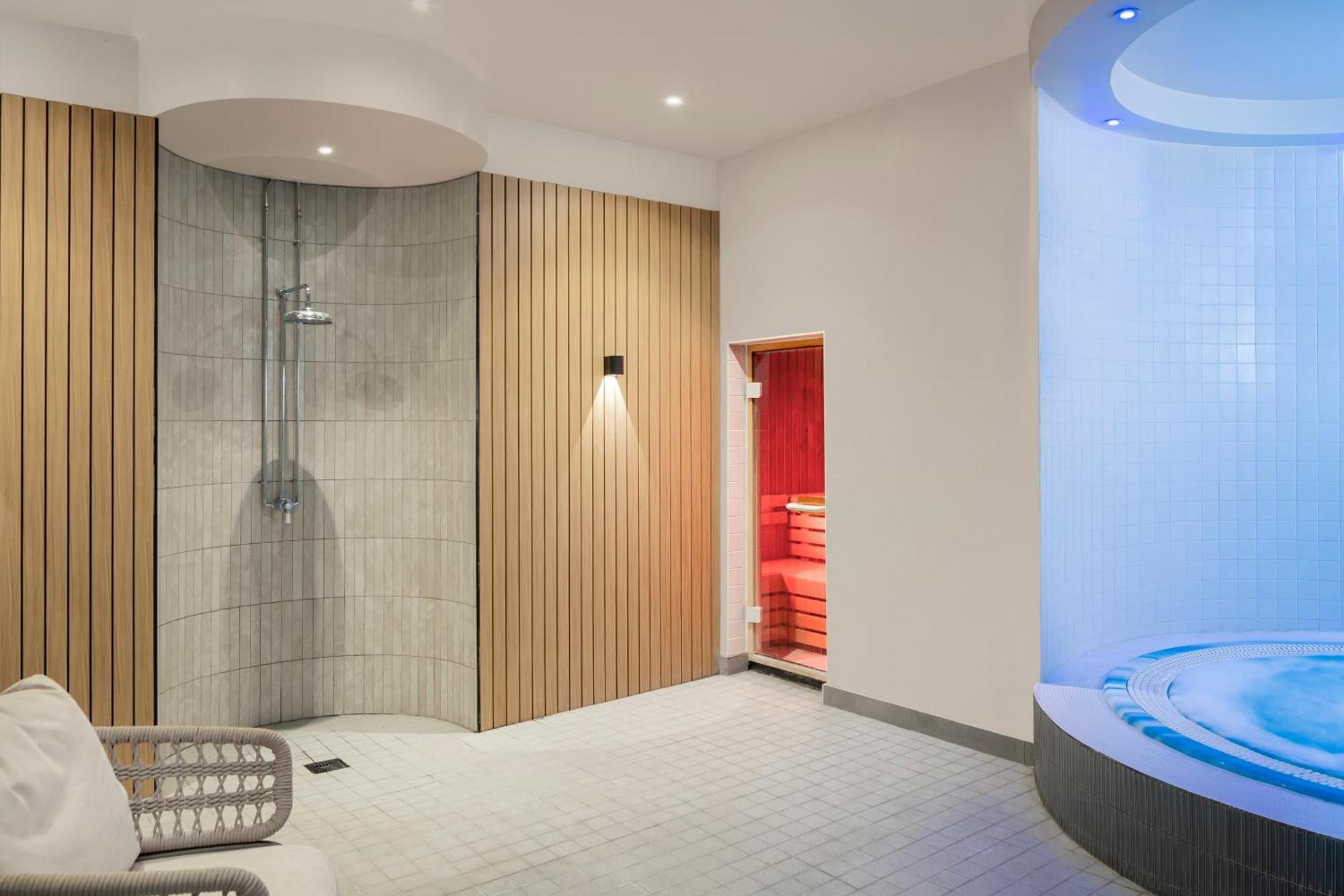Отель Voco Fareham - Solent By Ihg Экстерьер фото